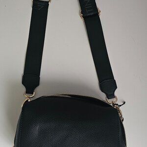 Valentino  Pattie  Nero Camera Bag VBS52901G NWT